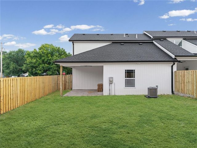 117 E 3rd Street, Lawson, MO 64062