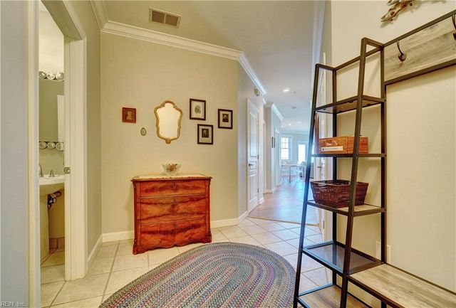 301 Brooke Ave Apt 305, Norfolk, VA 23510