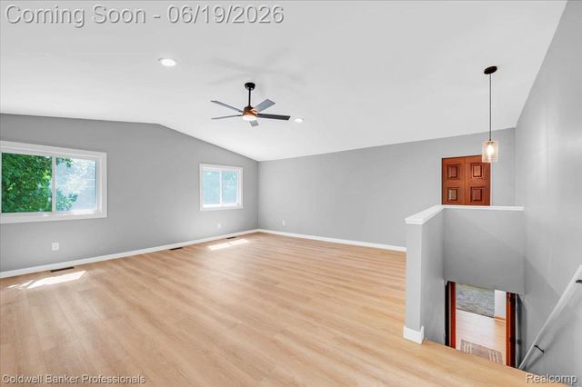 470 Oak Grove Drive, Orion Charter Township, MI 48362