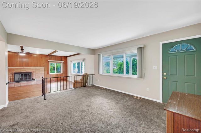 470 Oak Grove Drive, Orion Charter Township, MI 48362
