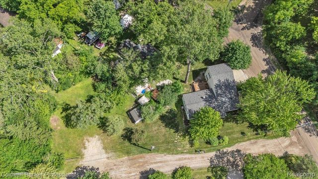 470 Oak Grove Drive, Orion Charter Township, MI 48362