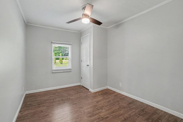 70068 Michigan 43, South Haven Twp, MI 49090