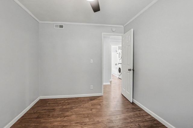70068 Michigan 43, South Haven Twp, MI 49090