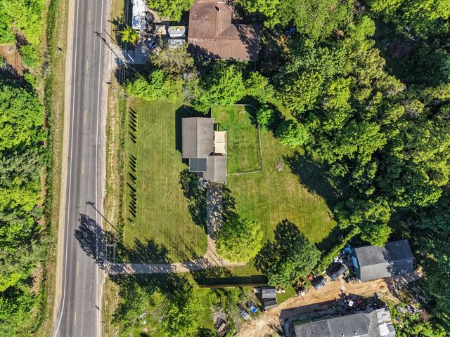 70068 Michigan 43, South Haven Twp, MI 49090