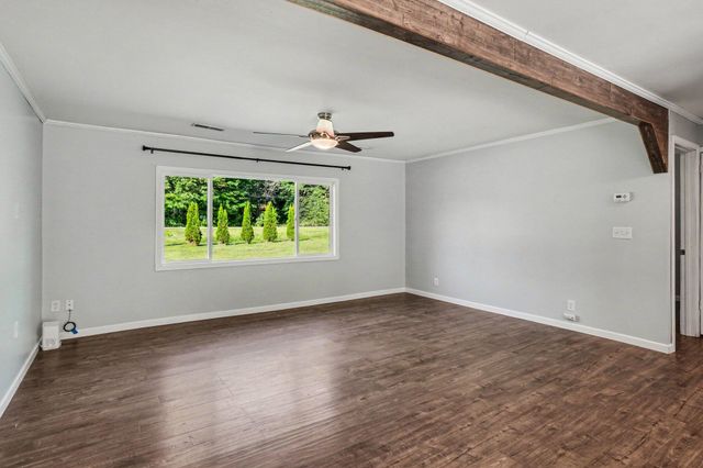 70068 Michigan 43, South Haven Twp, MI 49090
