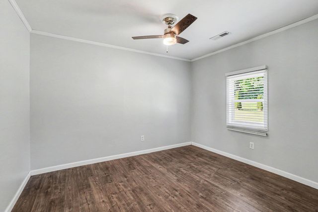 70068 Michigan 43, South Haven Twp, MI 49090