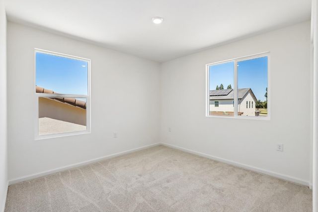 2321 E Amboy Ave, Stockton, CA 95206