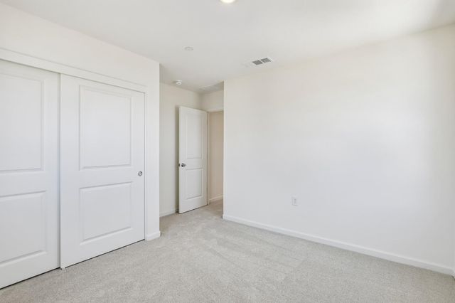 2321 E Amboy Ave, Stockton, CA 95206