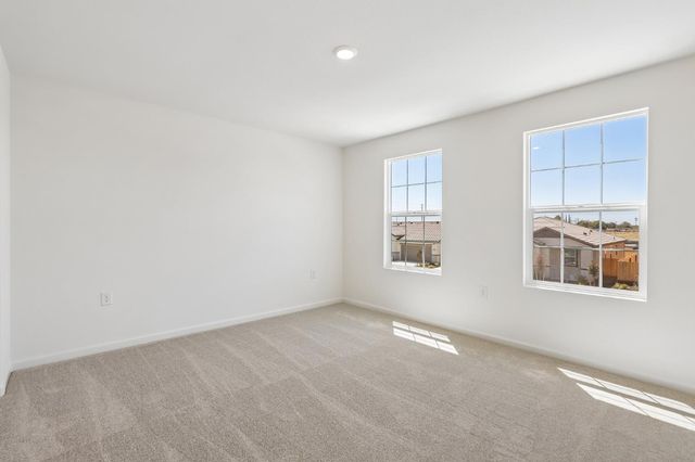 2321 E Amboy Ave, Stockton, CA 95206