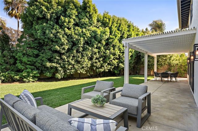 22102 Jonesport Lane, Huntington Beach, CA 92646