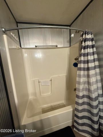 2017 Woodland Ave, Louisville, KY 40210