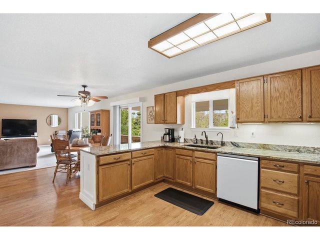 10461 Beech St, Littleton, CO 80125