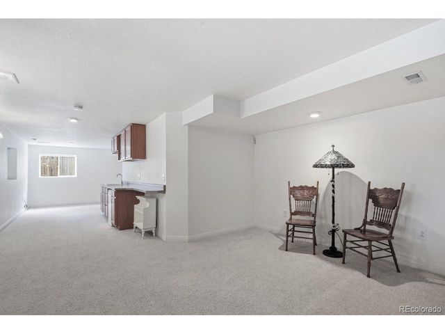 10461 Beech St, Littleton, CO 80125