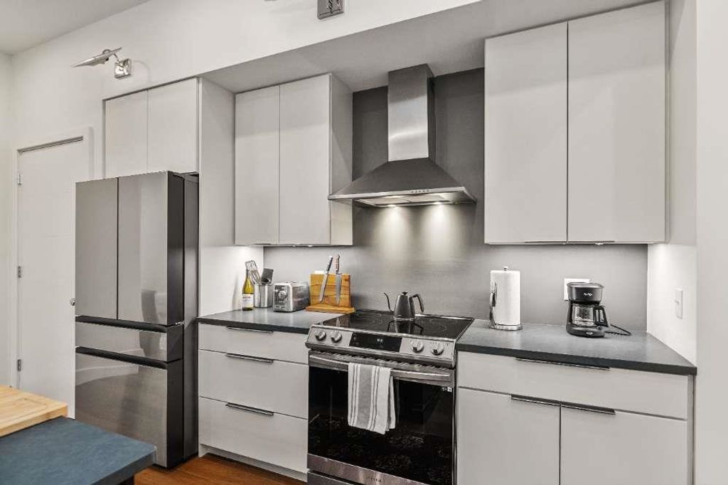 Image 25 of property listing at 131 Main St # 2A-1, Burlington, VT 05401