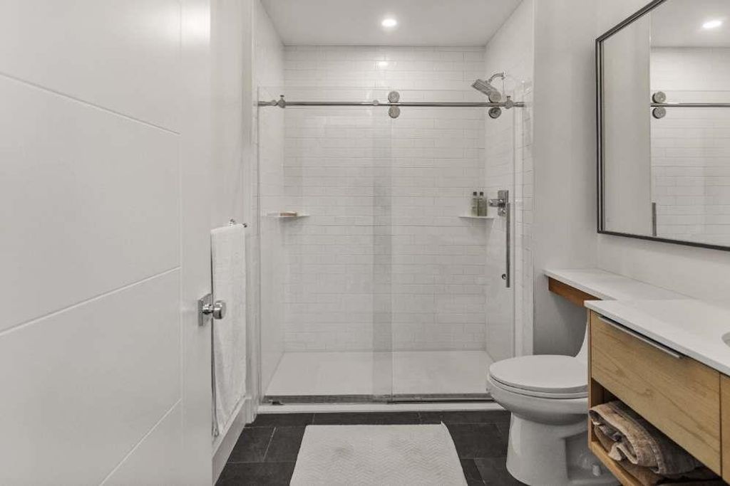 Image 39 of property listing at 131 Main St # 2A-1, Burlington, VT 05401