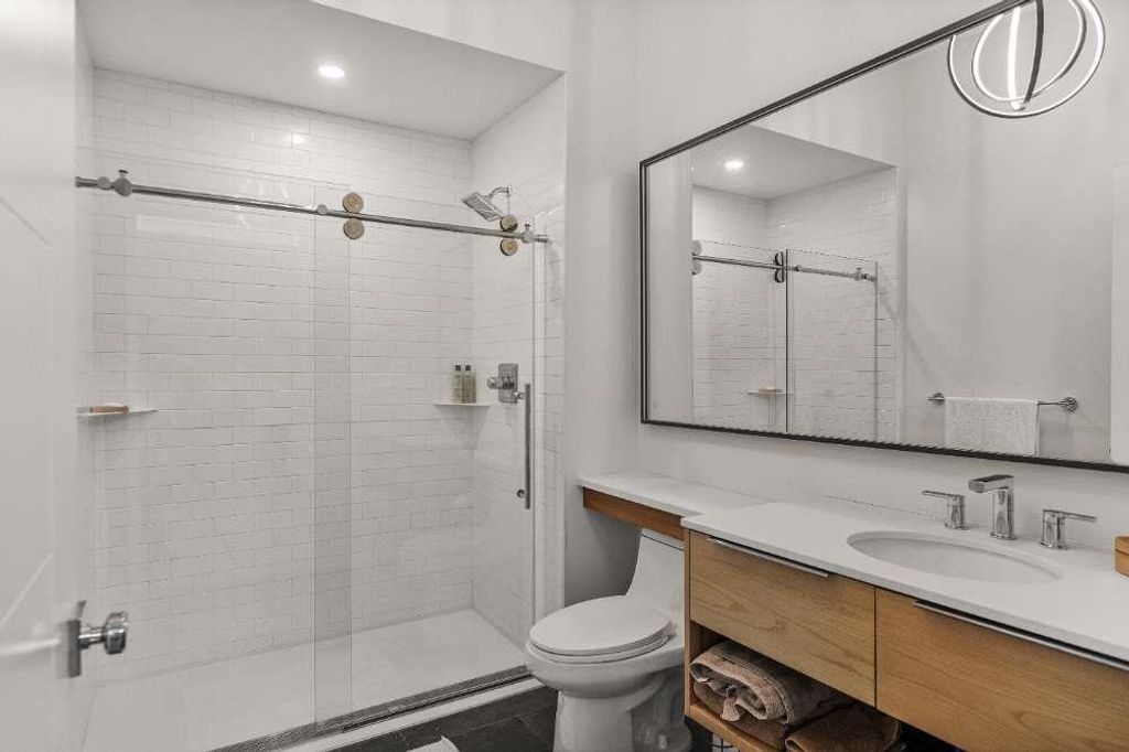 Image 40 of property listing at 131 Main St # 2A-1, Burlington, VT 05401