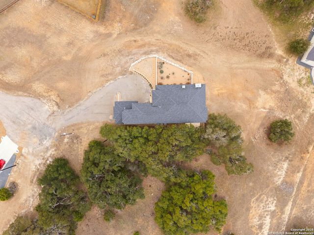 105 N Micah Andrews, Blanco, TX 78606