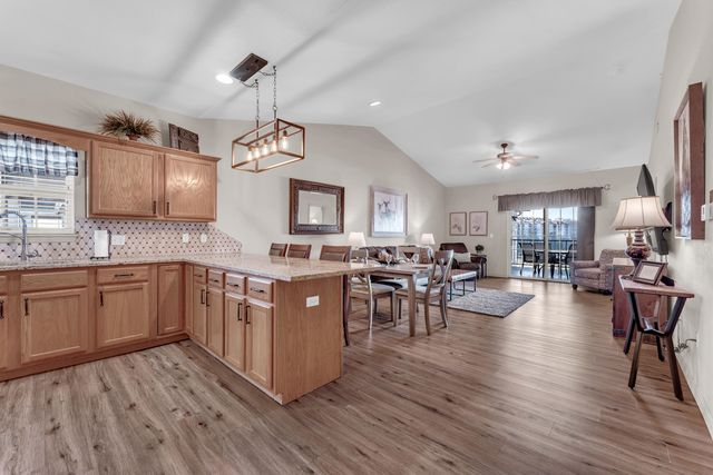 330 S Wildwood Dr. 7, Branson, MO 65616