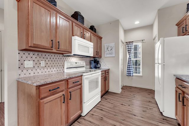 330 S Wildwood Dr. 7, Branson, MO 65616