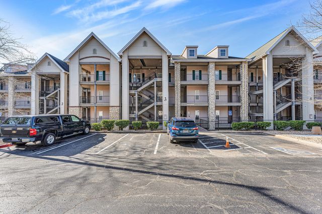 330 S Wildwood Dr. 7, Branson, MO 65616