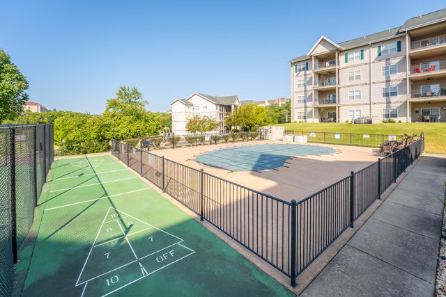 330 S Wildwood Dr. 7, Branson, MO 65616