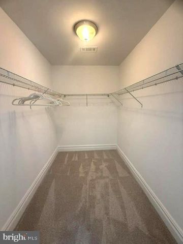117 MAPLE LEAF CIR, Sewell, NJ 08080