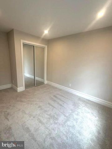 117 MAPLE LEAF CIR, Sewell, NJ 08080