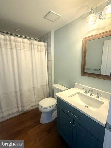 117 MAPLE LEAF CIR, Sewell, NJ 08080