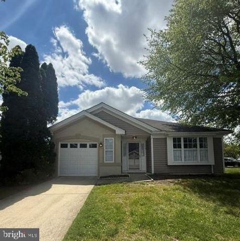 117 MAPLE LEAF CIR, Sewell, NJ 08080