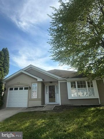 117 MAPLE LEAF CIR, Sewell, NJ 08080