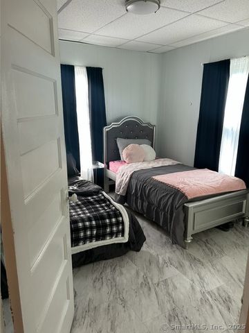 465 Pratt Street Extension, Meriden, CT 06450