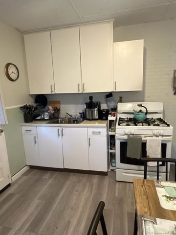 465 Pratt Street Extension, Meriden, CT 06450