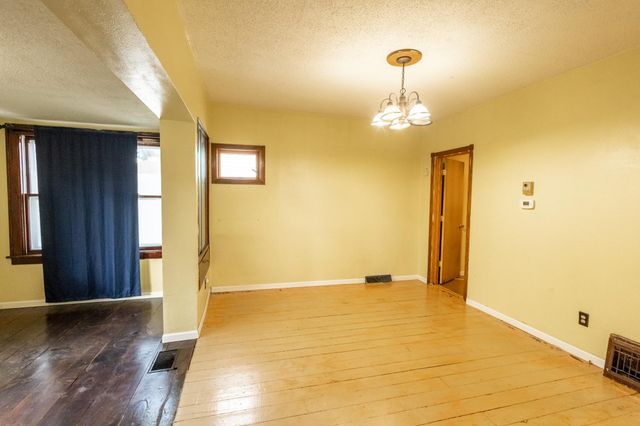 1201 Ross Avenue, Saint Paul, MN 55106