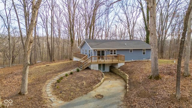 4313 N Hartstrait Road, Bloomington, IN 47404
