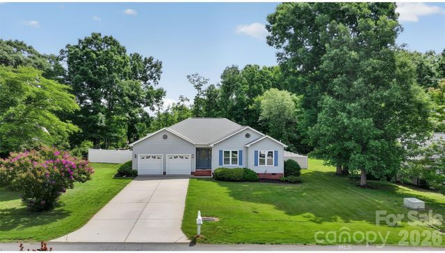 4934 Sagittarius Circle, Denver, NC 28037