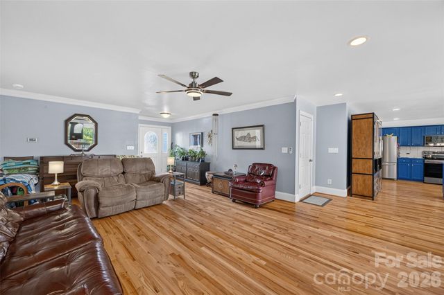 4934 Sagittarius Circle, Denver, NC 28037