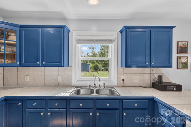 4934 Sagittarius Circle, Denver, NC 28037