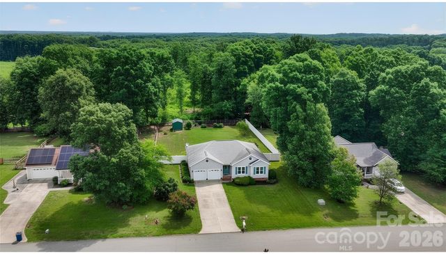 4934 Sagittarius Circle, Denver, NC 28037