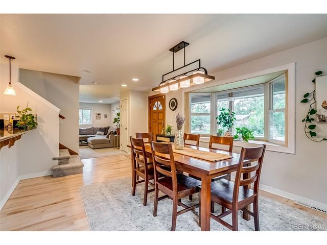 755 Holland St, Lakewood, CO 80215