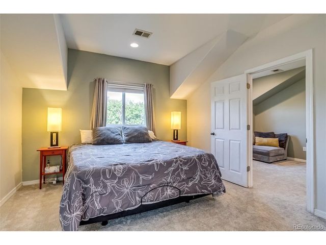 755 Holland St, Lakewood, CO 80215