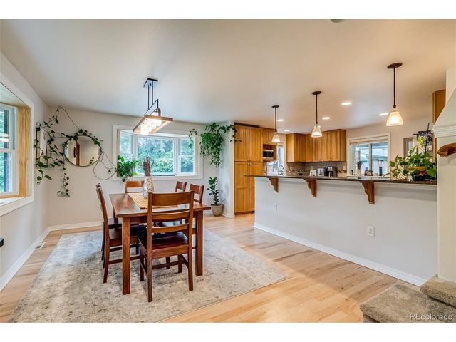 755 Holland St, Lakewood, CO 80215