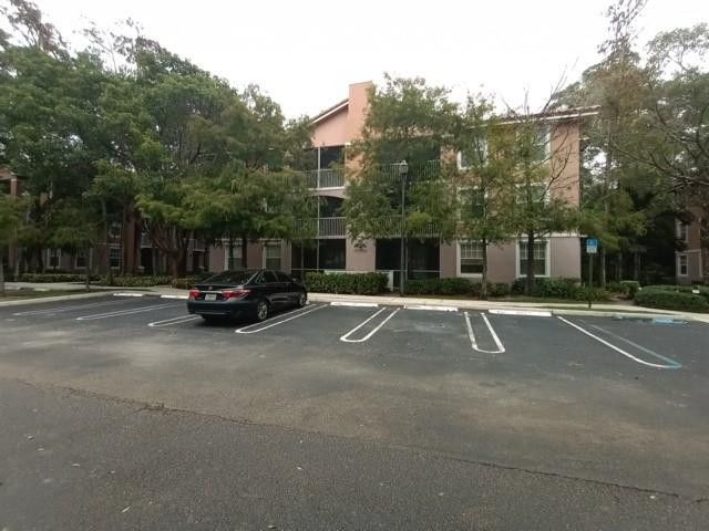 6866 W Sample Road 6866, Pompano Beach, FL 33067