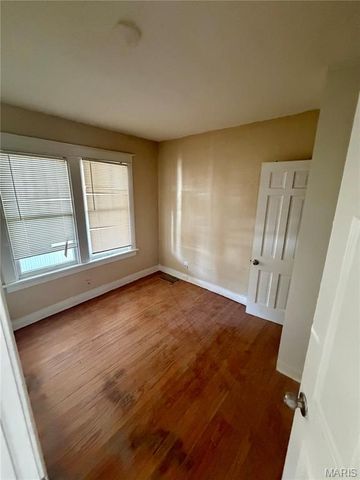5832 Janet Avenue, Jennings, MO 63136
