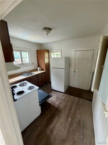 5832 Janet Avenue, Jennings, MO 63136
