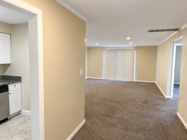 55 David Terrace 3, Norwood, MA 02062