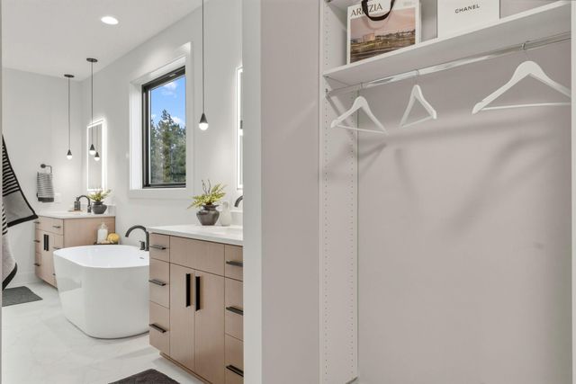 755 Ensconced Way, Chaska, MN 55318