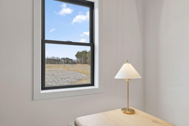 755 Ensconced Way, Chaska, MN 55318