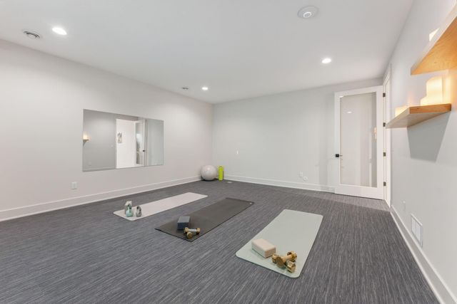 755 Ensconced Way, Chaska, MN 55318