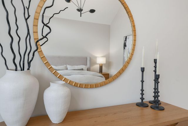 755 Ensconced Way, Chaska, MN 55318