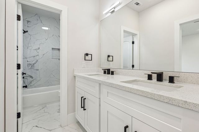 3722 Nathaniel Brown Street, Houston, TX 77021